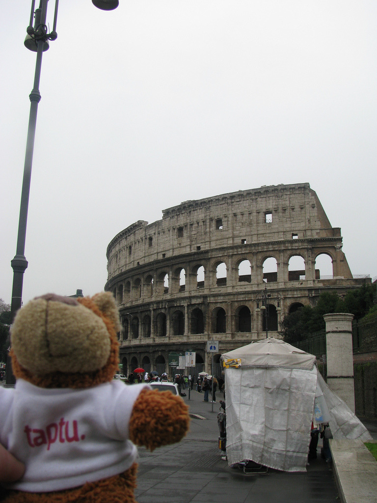 Bearaptu at the Colloseum Russell Crowe wasn’t there.