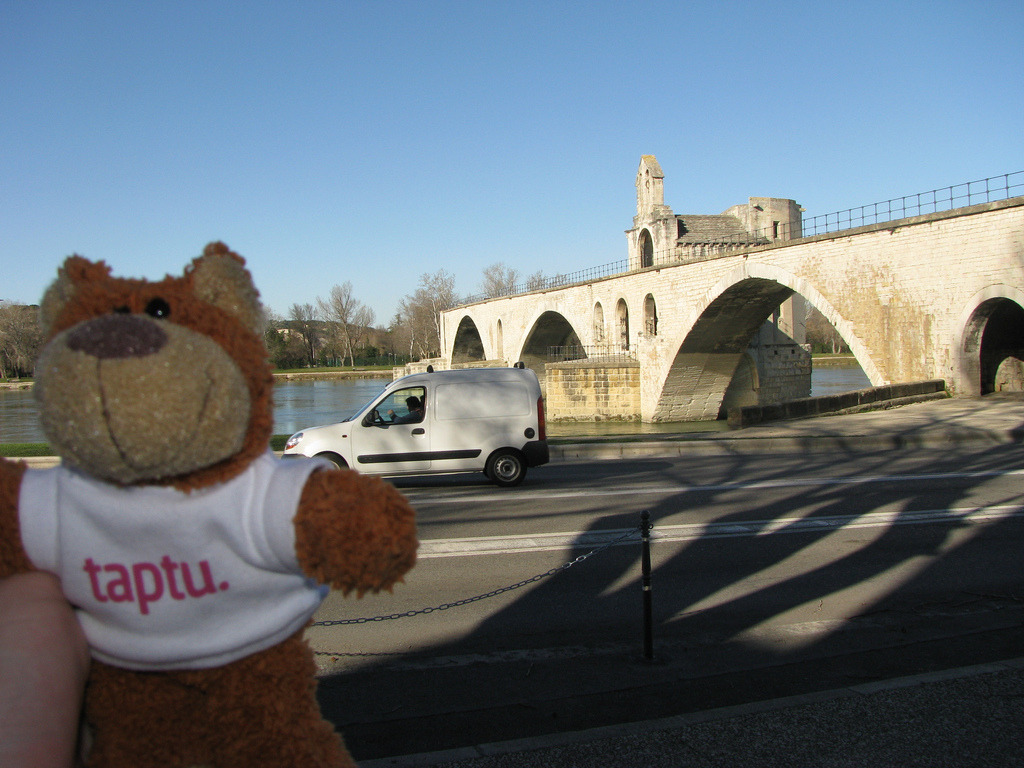 Bearaptu sur le Pont d'Avignon Not exactly “sur” but it wouldn’t be a hilarious reference to a traditional French song otherwise.