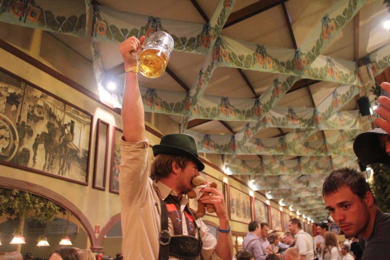 Making friends at Oktoberfest, consuming several Maß