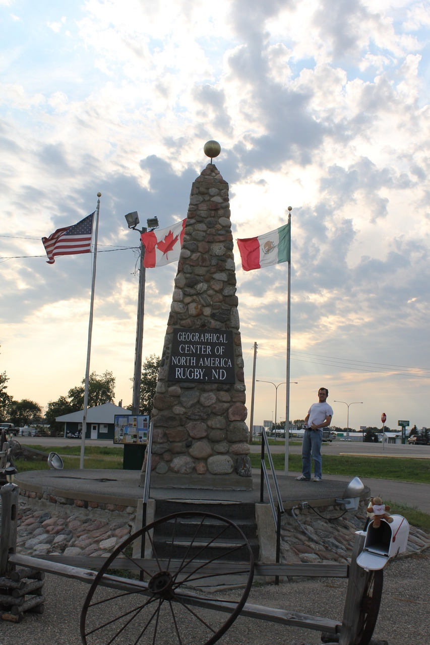 Bearaptu at the geographical centre of North America, which is Rugby in North Dakota.